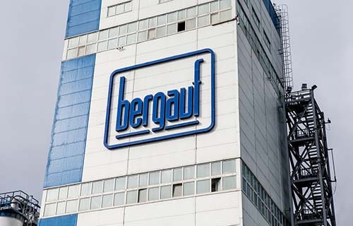 bergauf